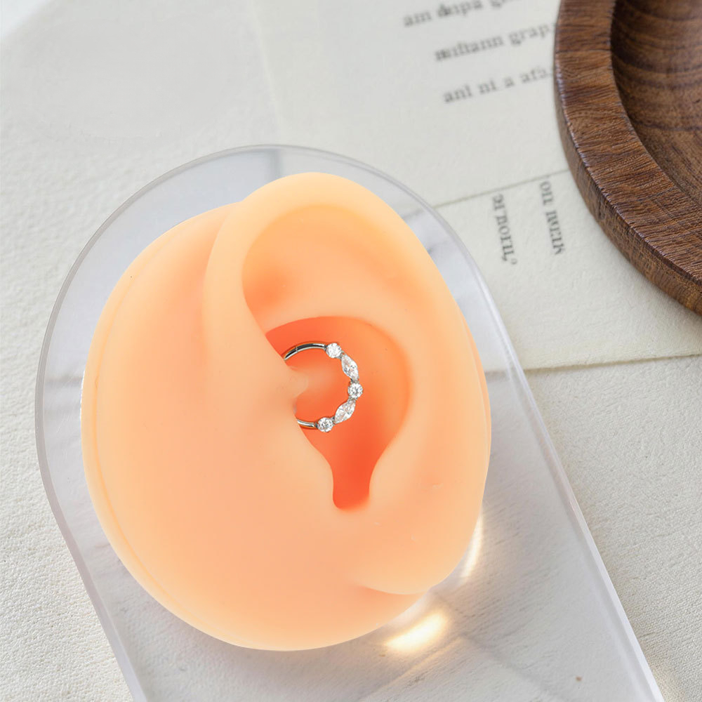 Titanium Horse-Eye-Shape Click - Body Jewelry Jewelry Box ulasan dan harga